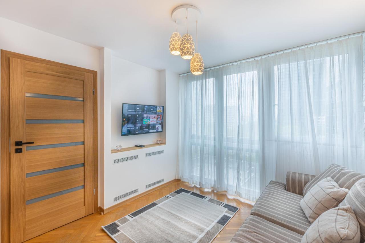 Apartment Strict Warsaw Center - Metro,Free Parking Ngoại thất bức ảnh